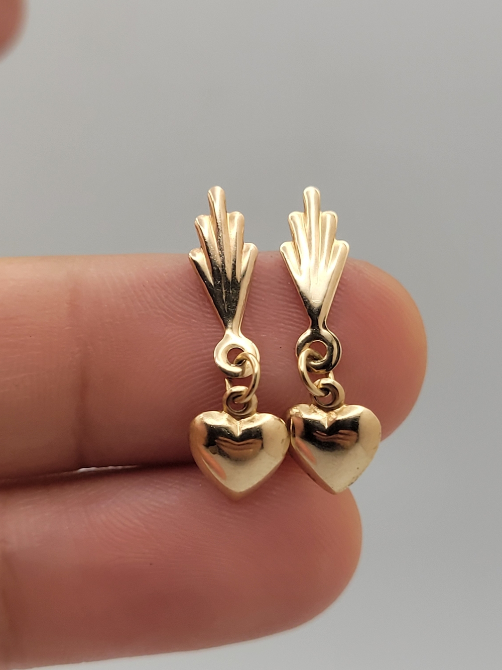 Vintage 10K Yellow Gold Unmarked Puffed Heart Dangle